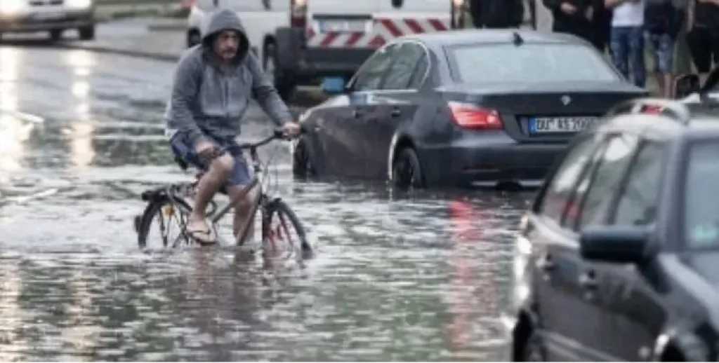 تعطيل الدراسة بالمحافظات بسبب سوء الاحوال الجوية .. تعرف علي المحافظات المعطل بها الدراسة