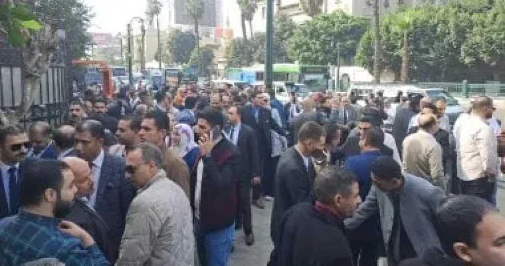 توافد المحامين لحضور الجمعية العمومية لبحث زيادة المعاشات ونظر الميزانية