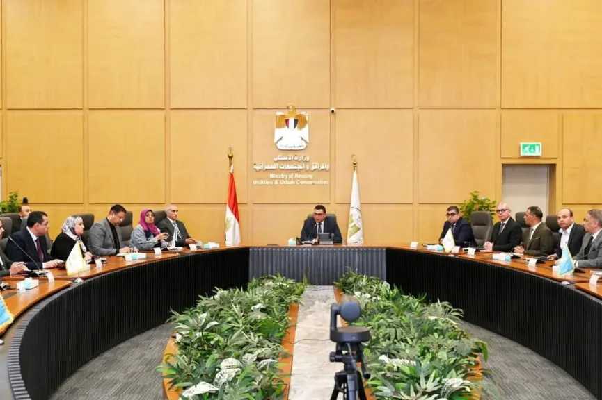 وزير الإسكان يُصدر حزمة من التكليفات للمسؤولين لسرعة تقنين أوضاع الأراضي المضافة