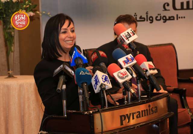 «مايا مرسي» تطالب البرلمان بتشريع صريح لمواجهة مشكلة زواج القاصرات