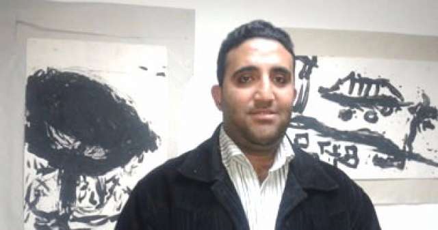 أحمد ناجى.. كفيف يرسم بقلبه ما لم تره عيناه