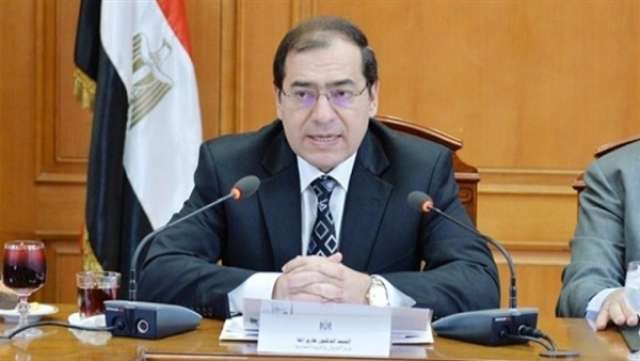 «البترول»: توقيع 3 اتفاقيات نفطية استكشافية في مصر