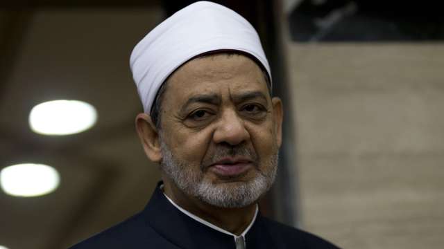 بعد حريق «الحسين الجامعي».. شيخ الأزهر يفتح تحقيق لمحاسبة المسئول