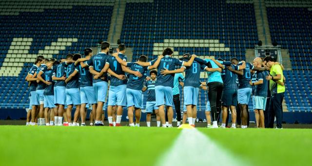 «جروس» يسمح بحضور الجماهير مران الزمالك
