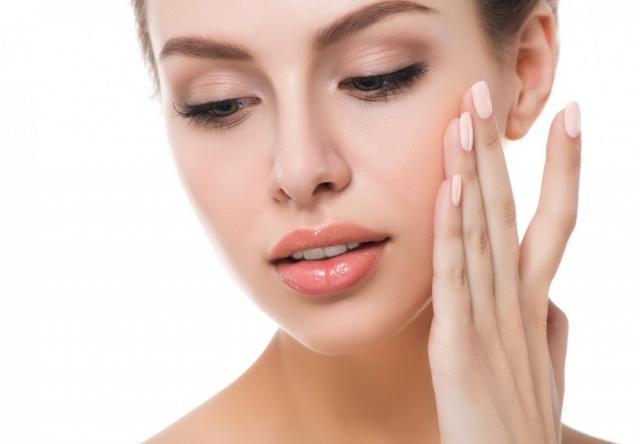 تعرف على أفضل 10 أطعمة لصحة البشرة