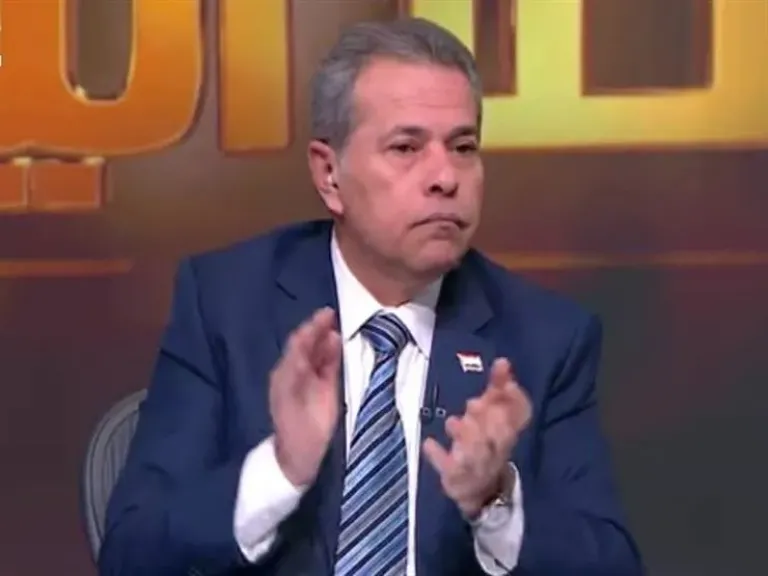 حبس شهر للإعلامي توفيق عكاشة بسبب النفقة