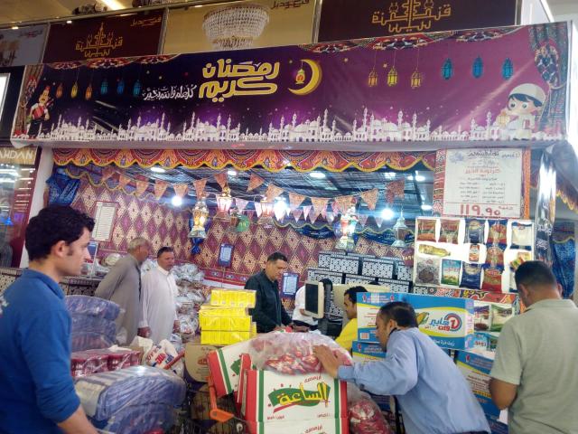«هايبر» يشمر ساعديه استعدادا لشهر رمضان المعظم