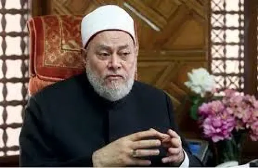 علي جمعة يوضح طريقة مواجهة وساوس الوضوء: ”الإجابة بالصدمة تصنع المعجزات”