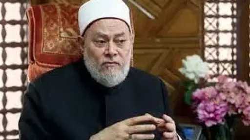 علي جمعة يوضح طريقة مواجهة وساوس الوضوء: ”الإجابة بالصدمة تصنع المعجزات”