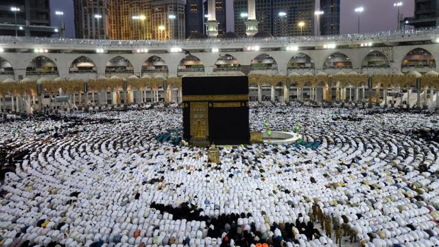 شؤون الحرمين توفر أكثر من 10 الآف عربة مجانية لخدمة الحجاج