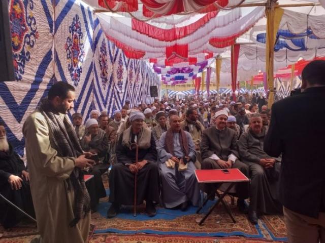 مديرية أمن أسيوط تنجح فى إتمام الصلح  بين عائلتين بالغنايم