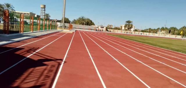 وزير الرياضة يفتتح منشآت رياضية وفندق بالوادي الجديد
