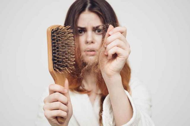 كيفية الحفاظ على شعرك من التساقط أثناء الحمل.. بـ12 نصيحة