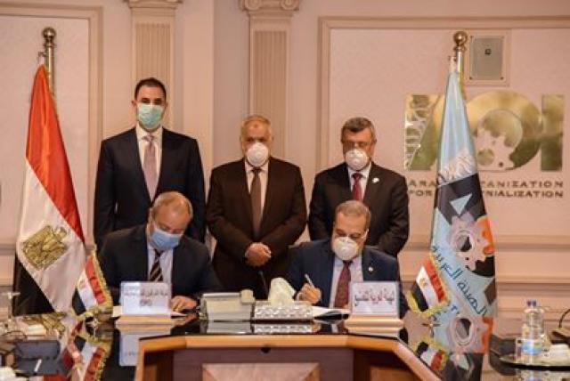 تعزيز خطة الدولة لتعميق التصنيع المحلي وخفض الواردات للصناعات الطبية
