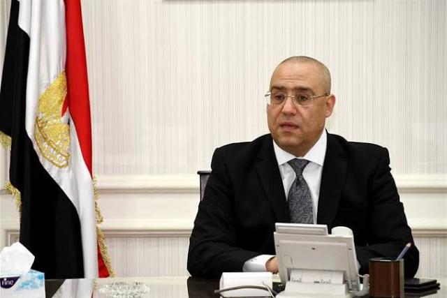 مسئولو الإسكان يتفقدون المرحلة الأولى الجاري تنفيذها بـ”ممشى أهل مصر”