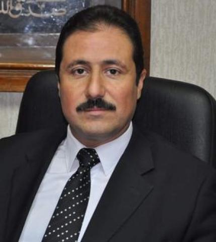 وزير الشباب والرياضة ينعي مسؤول المراسم بالوزارة