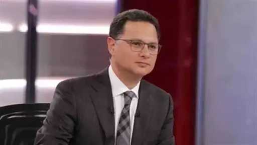 نقيب الصحفيين يرد على الجدل بشأن شريف عامر: استلام الأوراق لا يعني القبول في النقابة