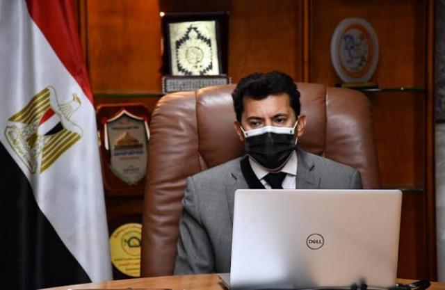 وزير الرياضة يوجه بمتابعة واقعة غرق طفل بالنادى الأولمبي