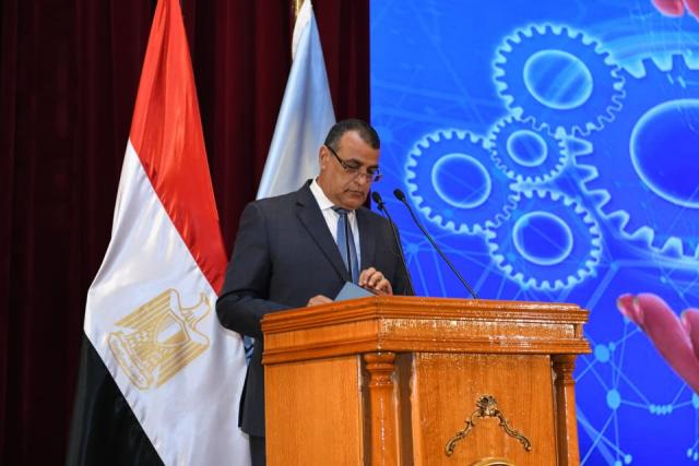  نائب رئيس الهيئة القومية: ندعو جميع المستثمرين للاستفادة من الامكانيات التكنولوجية المتميزة للإنتاج الحربي