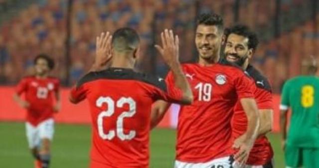 أرقام صادمة لنجوم الأهلي تثير الشكوك حول استبعاد أفشة وشريف من المنتخب