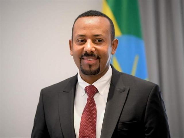 حكومة آبى أحمد تخضع لرغبة المتمردين