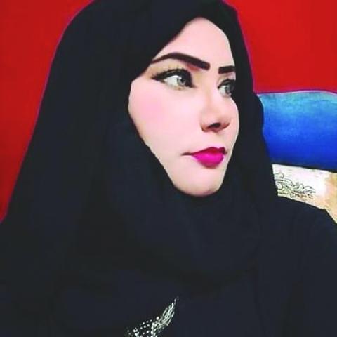 زينة الرجال الأدب