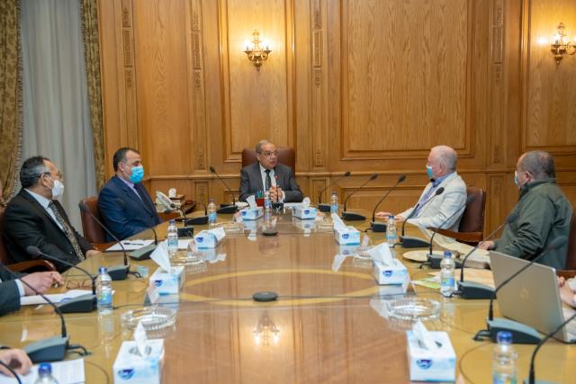 المهندس مرسي يبحث مع وفد شركة «بابيرس» الأسترالية سبل تعزيز التعاون المشترك