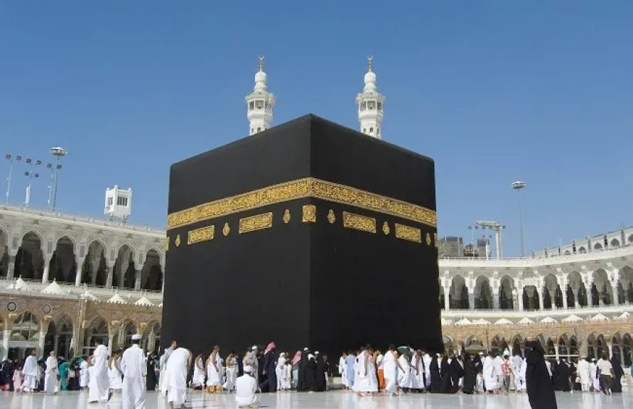 أسعار متفاوتة وبرامج اقتصادية.. تفاصيل حجز عمرة شهر رمضان 1447 - 2026
