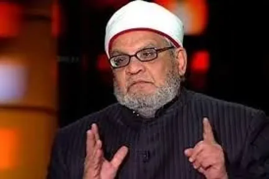 الدكتور أحمد كريمة يوضح: هل يجوز للأب إخراج زكاة الفطر عن أبنائه المتزوجين؟