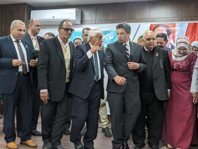 صناعة الإعلام المعادى في قاعة فاروق شوشة في جامعة دمياط