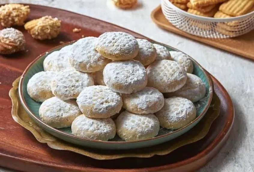 وزارة التموين تطرح كعك العيد بأسعار مخفضة في منافذ القاهرة الكبرى والمجمعات الاستهلاكية