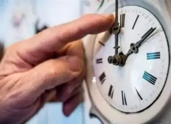 مصر تبدأ التوقيت الصيفي 2026 الجمعة.. تقديم الساعة 60 دقيقة وخفض استهلاك الكهرباء