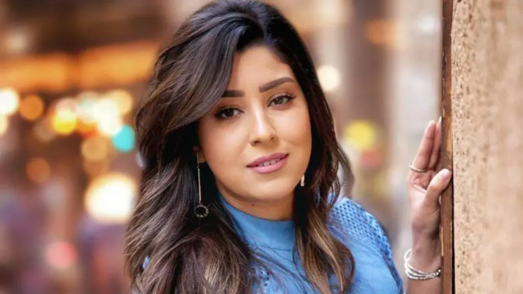 آيتن عامر تتعرض لإصابة أثناء تصوير مسلسل ”كلهم بيحبوا مودي”