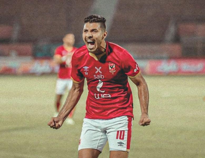 محصن لمنع «الكوبري».. هداف الأهلي على أعتاب الخليج السعودي