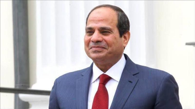 والدة الشهيد محمود أبوالعز تناشد الرئيس السيسي الترشح للانتخابات: كمل وإحنا معاك