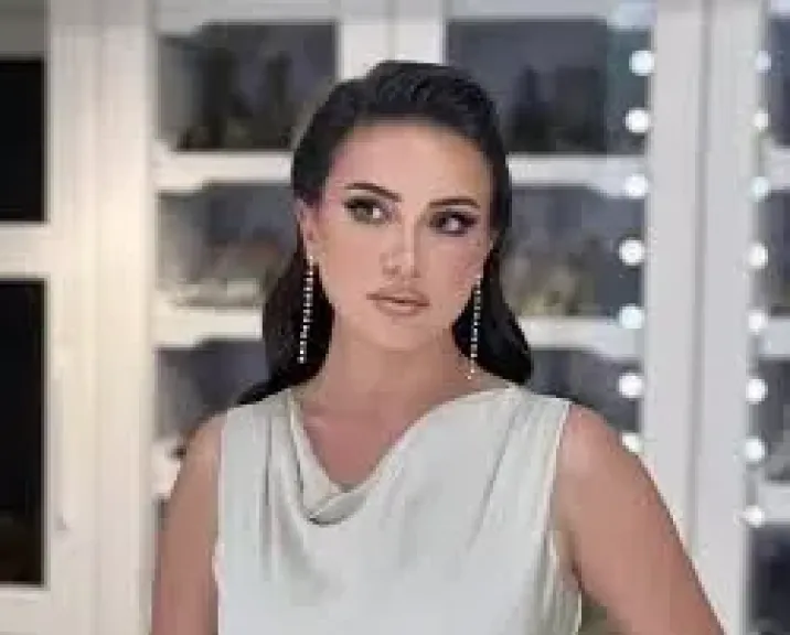 بعد إحالة المصور للمحاكمة.. التفاصيل الكاملة لأزمة «الصور مسيئة» لـ ريهام عبد الغفور