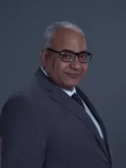 تأجيل دعاوى النفقة والمسكن ضد الفنان بيومي فؤاد للتحقيق في الدخل والممتلكات