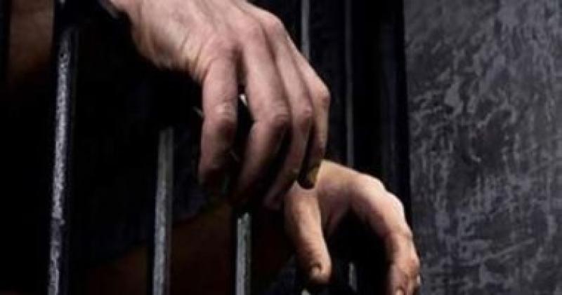 حبس السائق المتسبب في حادث وفاة الفنان أشرف عبدالغفور