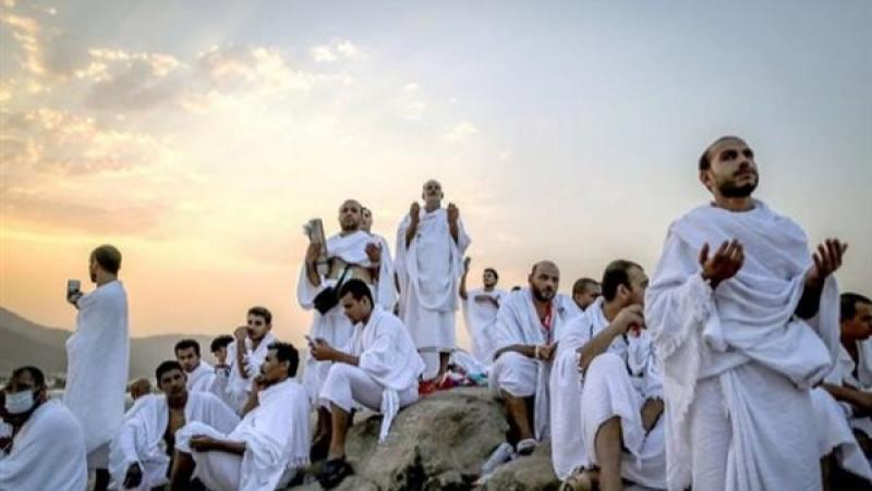بالشروط| إجازة شهر بأجر كامل للعاملين في القطاع الخاص لأداء فريضة الحج