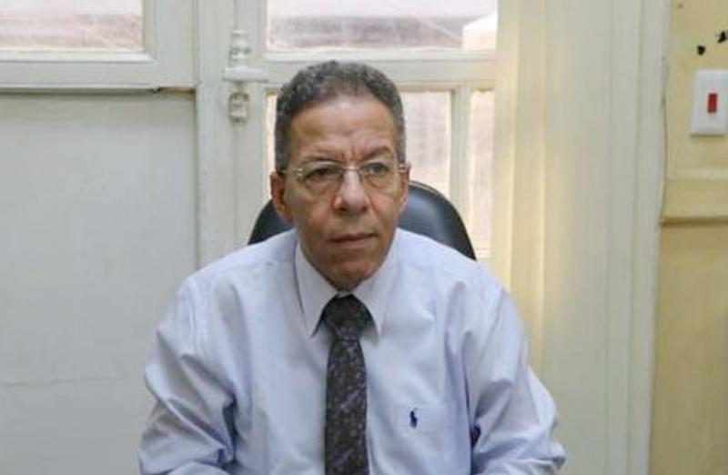 نقيب الأطباء: لا تطبيق بأثر رجعي لشرط المدخل الخاص على المراكز الطبية المرخصة