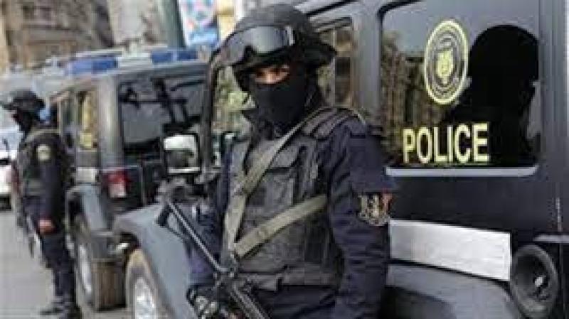 مواصلة الجهود الأمنية لتحقيق الأمن ومواجهة كافة أشكال الخروج عن القانون