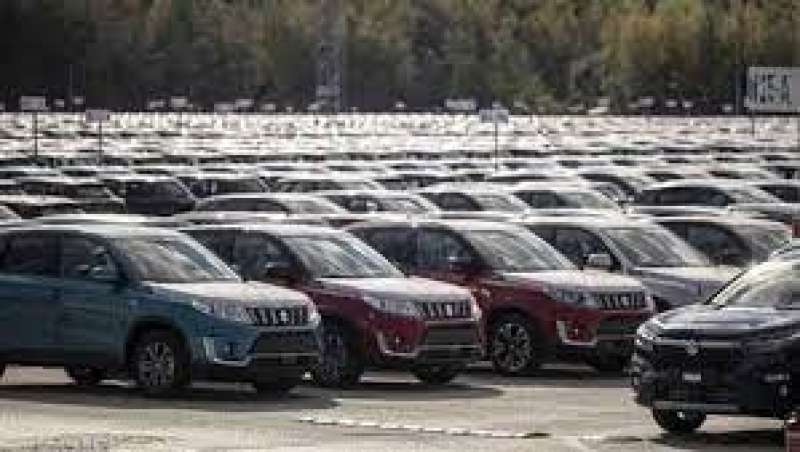 مبيعات السيارات الجديدة في بريطانيا تسجل رقما قياسيا خلال الشهر الماضي