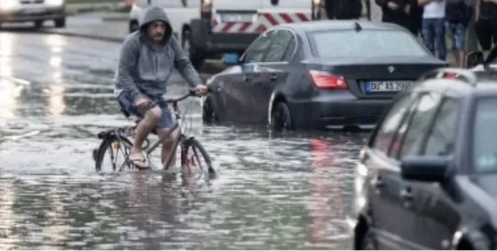 تعطيل الدراسة بالمحافظات بسبب سوء الاحوال الجوية .. تعرف علي المحافظات المعطل بها الدراسة