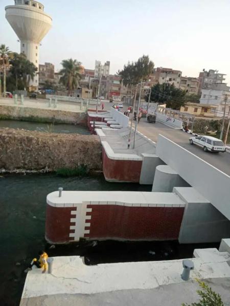 الانتهاء من تنفيذ عملية تدعيم وتأهيل قنطرتى فم بحر حفير شهاب الدين القديمة والجديدة بمحافظة الدقهلية