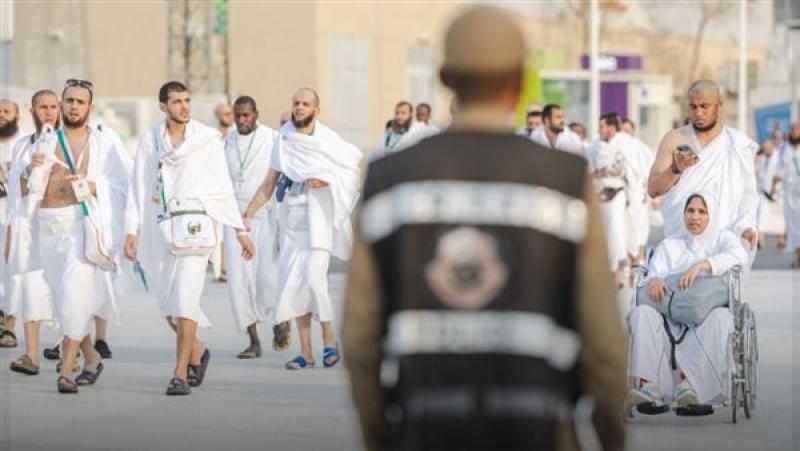 وضع خطة لنفرة حجاج السياحة إلى المزدلفة تمهيدًا لرمي الجمرات