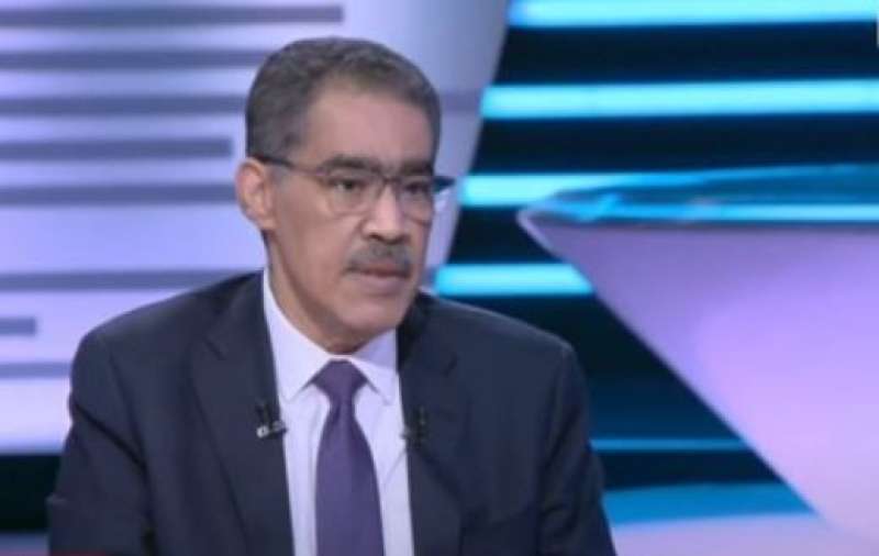 ضياء رشوان يوضح آليات نجاح الحكومة الجديدة: أولها الانفتاح على الجميع