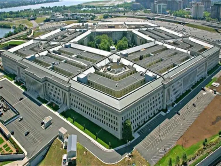 البنتاجون يدرس معاقبة دول بالناتو لعدم دعمها ضربات إيران.. توتر داخل التحالف