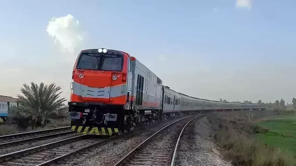 سلوكيات المواطنين السبب المباشر في وقوع الحوادث .. بيان عاجل من السكة الحديد