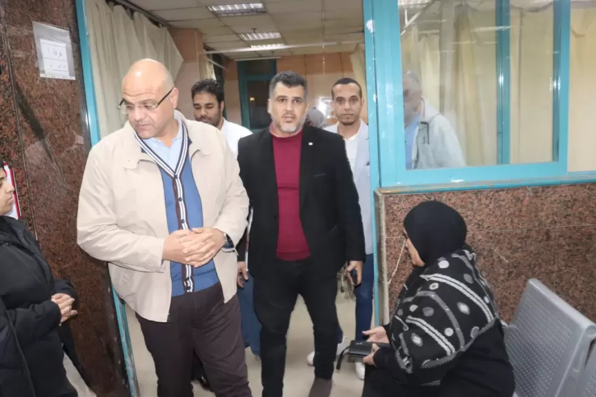 محافظ القليوبية يجوب المستشفيات ليلا لمتابعة تقديم الخدمات الصحية للمواطنين