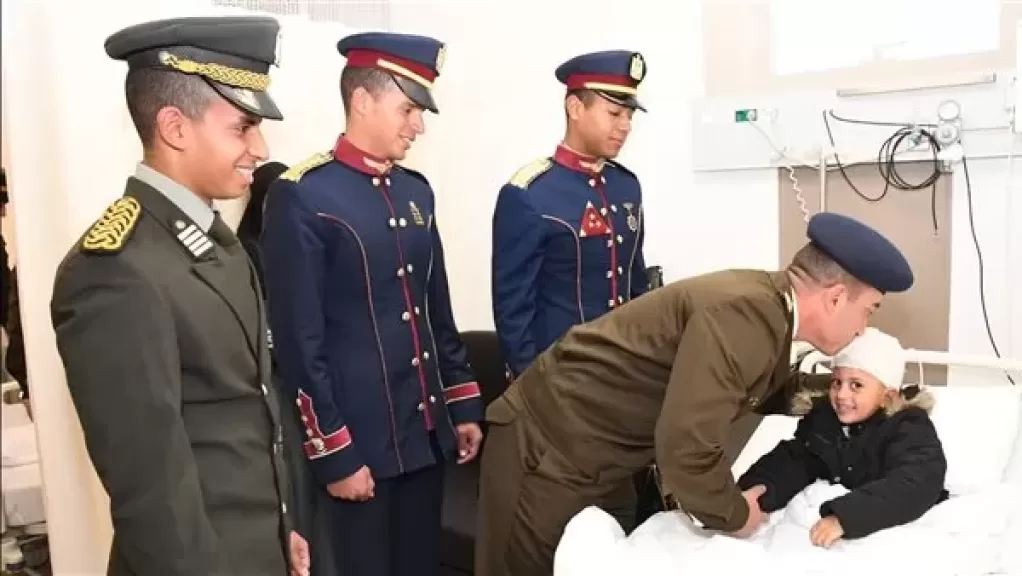 طلبة الأكاديمية والكليات العسكرية يزورون مستشفى أهل مصر لعلاج الحروق